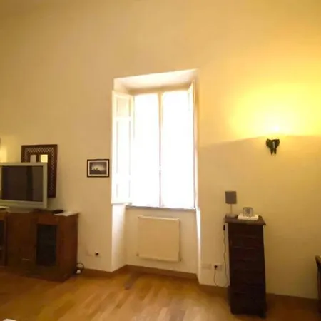 Quirinale Daire Roma
